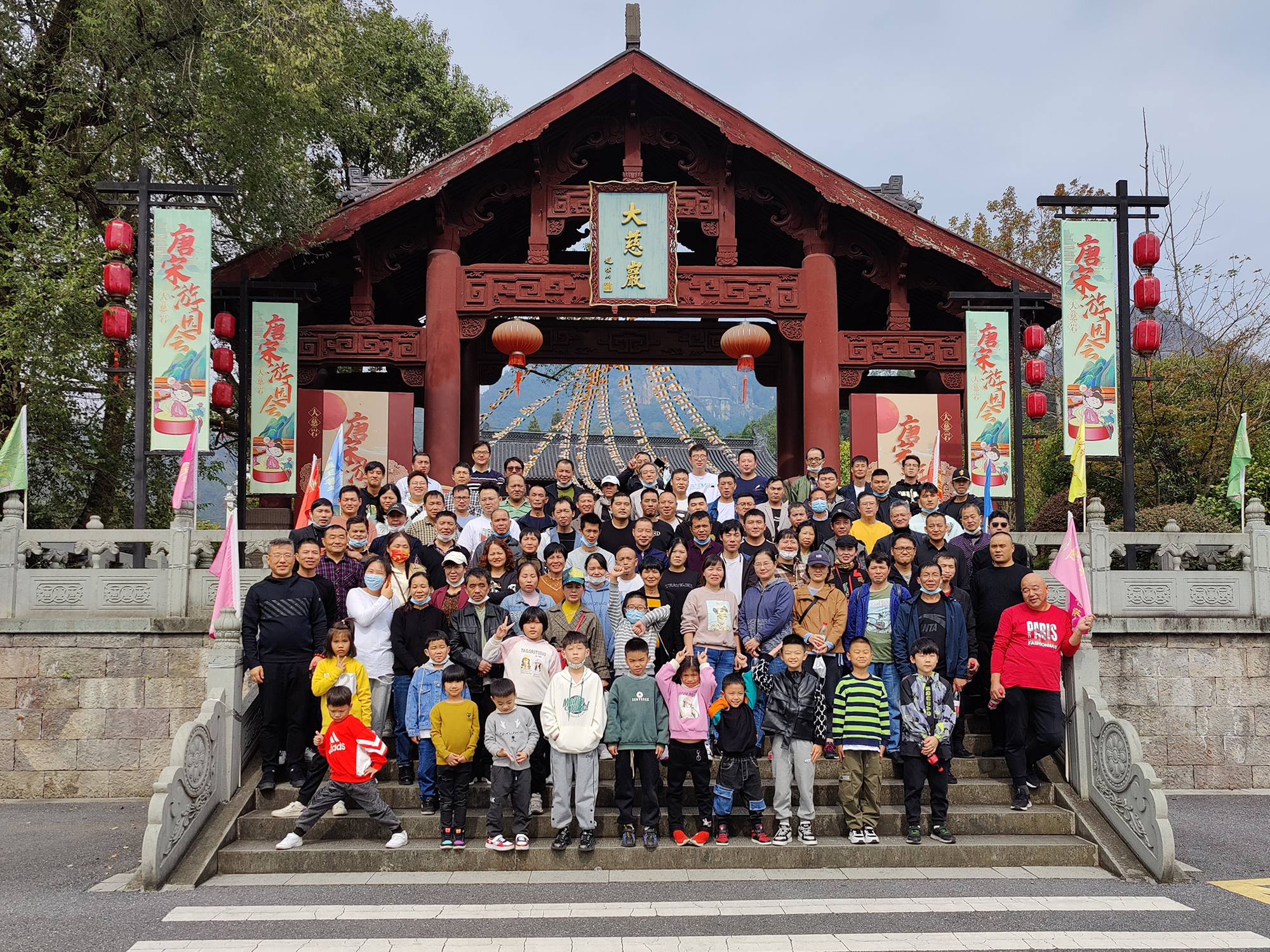 公司工會(huì)組織建德、千島湖二日游 